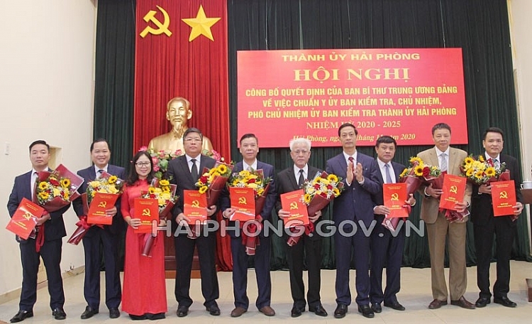 Hải Phòng, Quảng Ninh, An Giang kiện toàn nhân sự, bổ nhiệm lãnh đạo mới Hải Phòng, Quảng Ninh, An Giang kiện toàn nhân sự, bổ nhiệm lãnh đạo mới