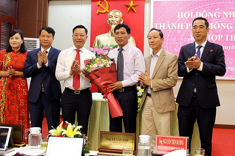 Hải Phòng, Quảng Ninh, An Giang kiện toàn nhân sự, bổ nhiệm lãnh đạo mới Hải Phòng, Quảng Ninh, An Giang kiện toàn nhân sự, bổ nhiệm lãnh đạo mới