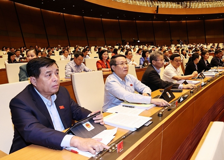 TP.HCM được phép tổ chức chính quyền không cần thí điểm