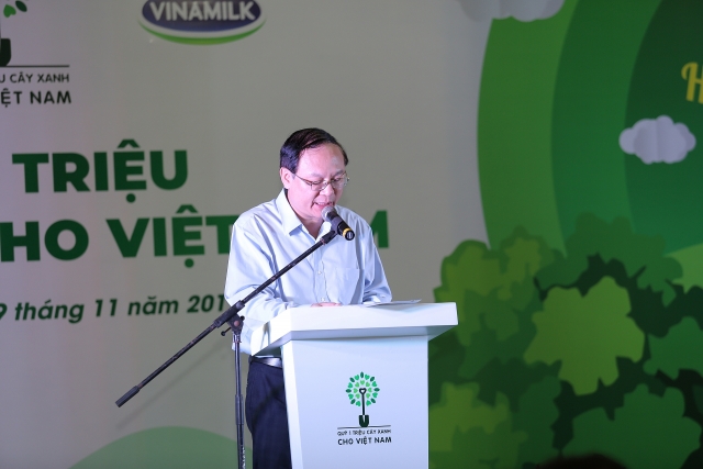 vinamilk trong 110000 cay xanh gop phan phu xanh binh dinh
