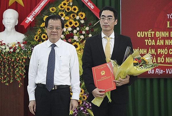 nhan su lanh dao moi o bo quoc phong toa an nhan dan toi cao