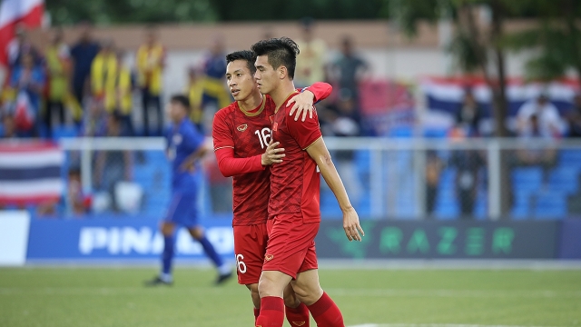 Lịch bóng đá SEA Games hôm nay 7/12: Đội nào đá trận chung kết? lich thi dau bong da sea games 30 hom nay 712 u22 viet nam cham tran campuchia o ban ket
