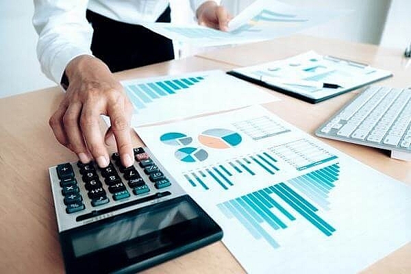 3 chính sách tiền lương quan trọng có hiệu lực từ 1/1/2020 tu 112020 tang luong toi thieu vung xep ngach cong chuc ngan hang ke toan