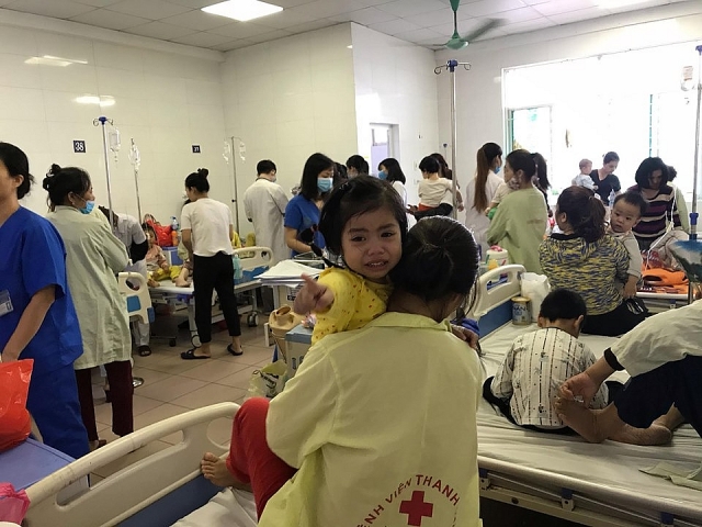 cum a tang manh nhieu benh nhi nhap vien vi bien chung