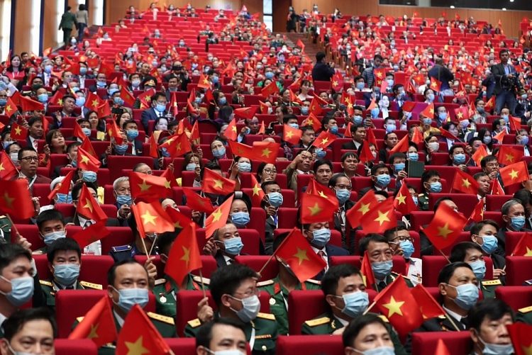 Công tác thi đua khen thưởng góp phần tạo động lực trong phát triển KTXH Công tác thi đua khen thưởng góp phần tạo động lực trong phát triển KTXH