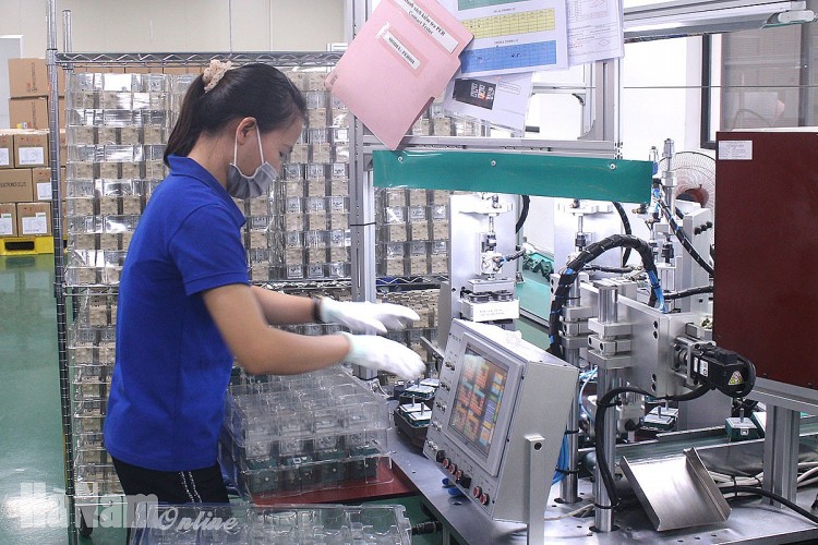 Hà Nam: Doanh nghiệp FDI chủ động triển khai giải pháp sản xuất an toàn trong mùa dịch Hà Nam: Doanh nghiệp FDI chủ động triển khai giải pháp sản xuất an toàn trong mùa dịch