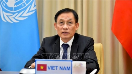 越共十三大：形成全方位且现代的外交布局