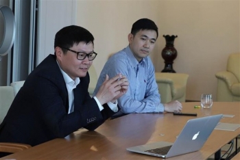 题为“新冠肺炎疫情期间旅居德国越南人”的视频研讨会