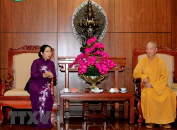 胡志明市领导向该市佛教徒致以佛诞节问候