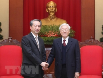 越共中央总书记、国家主席阮富仲会见中国驻越大使熊波