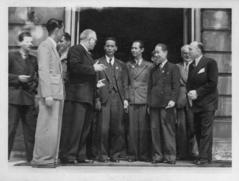 越南国会代表团1946年首次访问法国图片展即将开幕