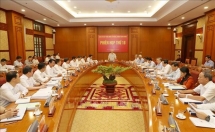 越共中央总书记、国家主席阮富仲主持中央反腐败指导委员会第十八次会议