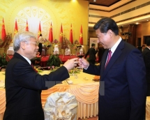 中共中央总书记、国家主席习近平：继续推动中越全面战略合作伙伴关系不断向前发展