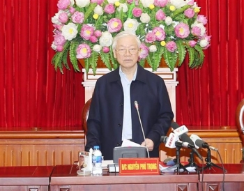 越共中央公安党委常委会召开2018年工作总结暨2019年工作部署会议