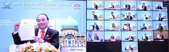 APEC各成员经济体通过未来20年合作的《2040年APEC布特拉加亚愿景》