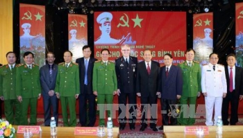 政府常务副总理张和平出席“保卫平安生活”活动