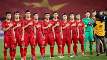 越南政府总理阮春福致信鼓舞国家男足队主教练朴恒绪和越南体育代表团