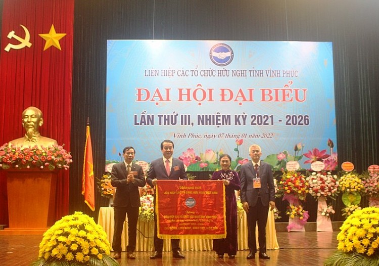 Liên hiệp Hữu nghị tỉnh Vĩnh Phúc đưa ra nhiều giải pháp để hoàn thành mục tiêu nhiệm kỳ 2021 - 2026 Liên hiệp Hữu nghị tỉnh Vĩnh Phúc đưa ra nhiều giải pháp để hoàn thành mục tiêu nhiệm kỳ 2021 - 2026