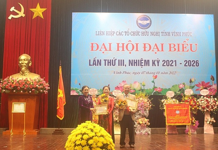 Liên hiệp Hữu nghị tỉnh Vĩnh Phúc đưa ra nhiều giải pháp để hoàn thành mục tiêu nhiệm kỳ 2021 - 2026 Liên hiệp Hữu nghị tỉnh Vĩnh Phúc đưa ra nhiều giải pháp để hoàn thành mục tiêu nhiệm kỳ 2021 - 2026
