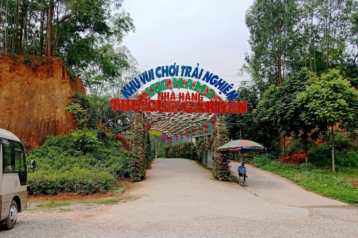 Khu vui chơi xâm phạm Đền Hùng vẫn ngang nhiên tồn tại phu tho i ach thao do cac cong trinh xay dung trai phep tai den hung