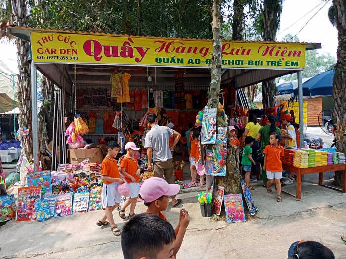Khu vui chơi xâm phạm Đền Hùng vẫn ngang nhiên tồn tại phu tho i ach thao do cac cong trinh xay dung trai phep tai den hung