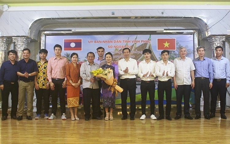 Ra mắt Ban liên lạc lưu học sinh Lào tại Vĩnh Phúc nhân dịp Tết cổ truyền Bunpimay