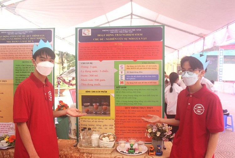 Sôi nổi Ngày hội STEM Phù Ninh 2022: Tự hào Đất Tổ Hùng Vương Sôi nổi Ngày hội STEM Phù Ninh 2022: Tự hào Đất Tổ Hùng Vương