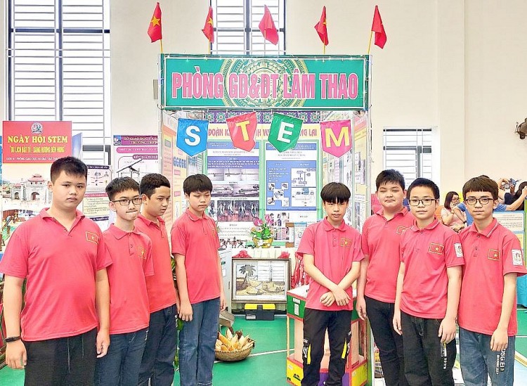 Tín hiệu tích cực từ các hoạt động giáo dục STEM tại Phú Thọ Tín hiệu tích cực từ các hoạt động giáo dục STEM tại Phú Thọ