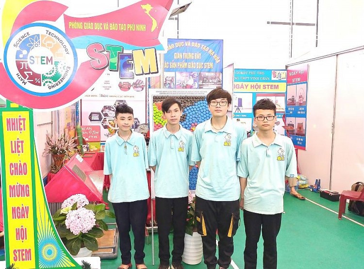 Tín hiệu tích cực từ các hoạt động giáo dục STEM tại Phú Thọ Tín hiệu tích cực từ các hoạt động giáo dục STEM tại Phú Thọ