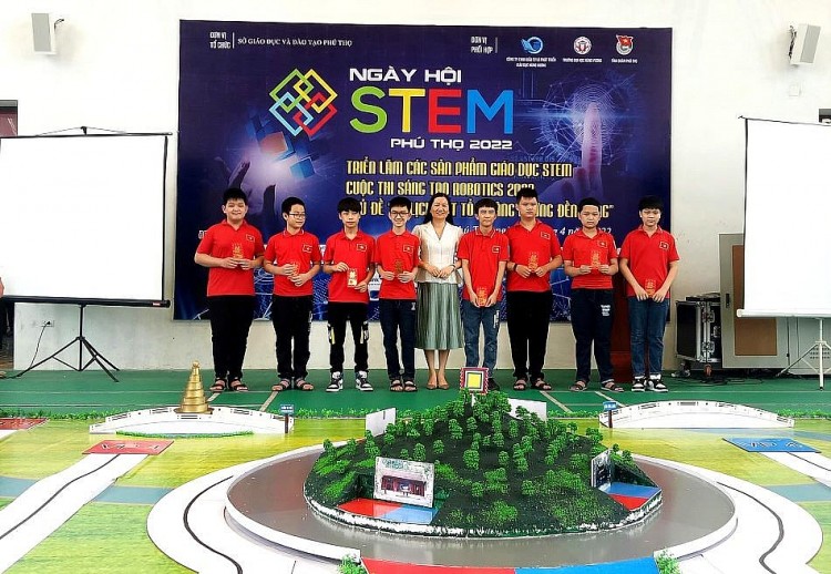 Tín hiệu tích cực các hoạt động giáo dục STEM tại Phú Thọ Tín hiệu tích cực các hoạt động giáo dục STEM tại Phú Thọ