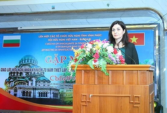 Vĩnh Phúc: Giao lưu hữu nghị kỷ niệm 70 năm thiết lập quan hệ ngoại giao Việt Nam – Bun-ga-ri vinh phuc giao luu huu nghi ky niem 70 nam thiet lap quan he ngoai giao viet nam bun ga ri