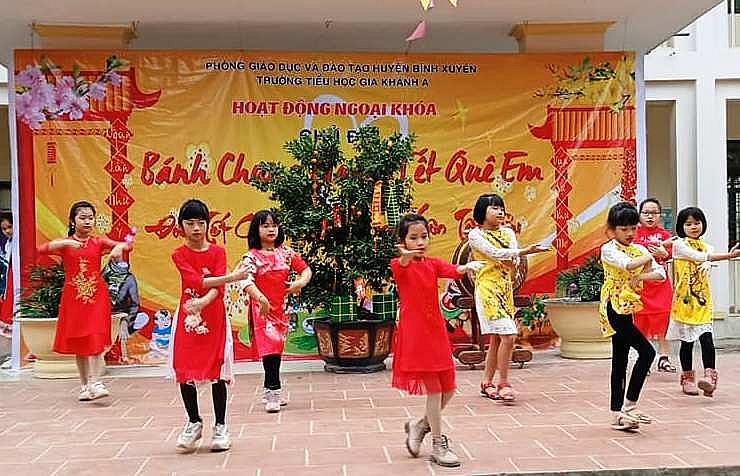 Giữ vững trường chuẩn Quốc gia mức độ II: “Chìa khóa” nâng cao chất lượng giáo dục của trường TH Gia Khánh A Giữ vững trường chuẩn Quốc gia mức độ II: “Chìa khóa” nâng cao chất lượng giáo dục của trường TH Gia Khánh A