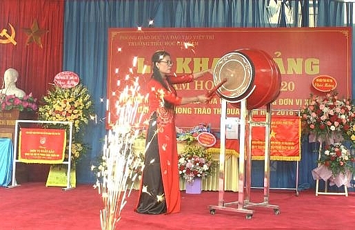 Trường TH Gia Cẩm xuất sắc dẫn đầu phong trào thi đua cấp Tiểu học tỉnh Phú Thọ truong th gia cam xuat sac dan dau phong trao thi dua cap tieu hoc tinh phu tho