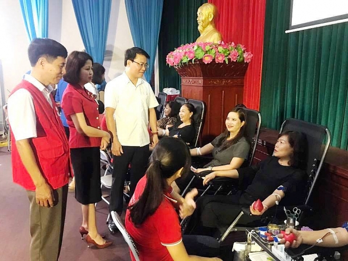 Phú Thọ: Hơn 200 cán bộ giáo viên ngành Giáo dục huyện Lâm Thao hiến máu tình nguyện phu tho hon 200 can bo giao vien nganh giao duc huyen lam thao hien mau tinh nguyen