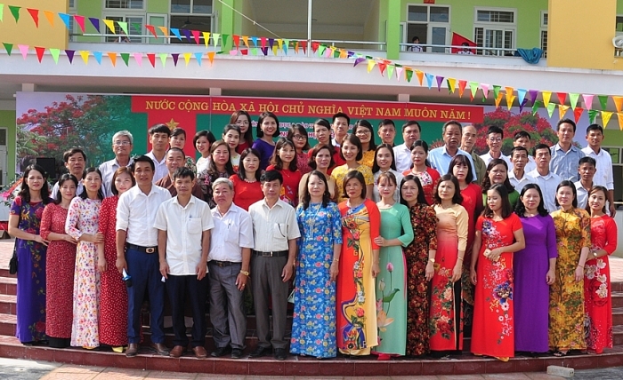 Trường Tiểu học Liễn Sơn: Tích cực đổi mới phương pháp dạy học, tăng cường giáo dục kỹ năng sống truong tieu hoc lien son tich cuc doi moi phuong phap day hoc tang cuong giao duc ky nang song