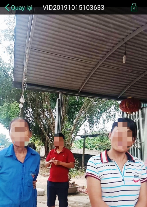 lum xum cac khoan thu chi tai truong tieu hoc phong phu