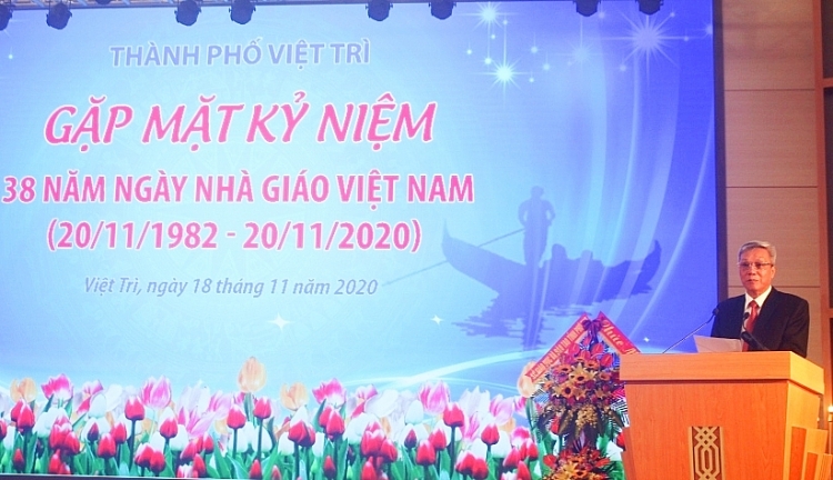 Phú Thọ: TP Việt Trì xác định phát triển giáo dục là nhiệm vụ trọng tâm Phú Thọ: TP Việt Trì xác định phát triển giáo dục là nhiệm vụ trọng tâm
