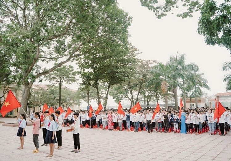Vĩnh Phúc: Trường THCS Lũng Hòa đổi mới phương pháp dạy học nâng cao chất lượng giáo dục Vĩnh Phúc: Trường THCS Lũng Hòa đổi mới phương pháp dạy học nâng cao chất lượng giáo dục