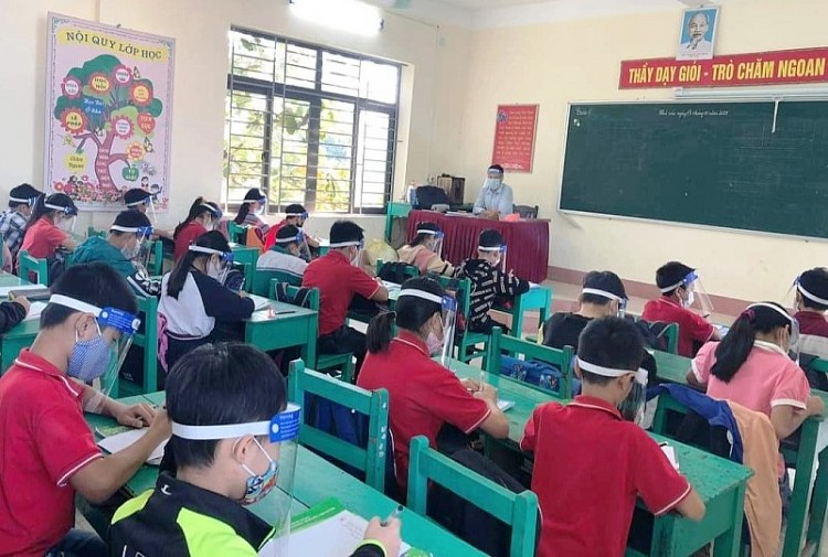 Sở GD&ĐT Phú Thọ chấn chỉnh công tác quản lý các khoản thu năm học 2021 – 2022 Sở GD&ĐT Phú Thọ chấn chỉnh công tác quản lý các khoản thu năm học 2021 – 2022