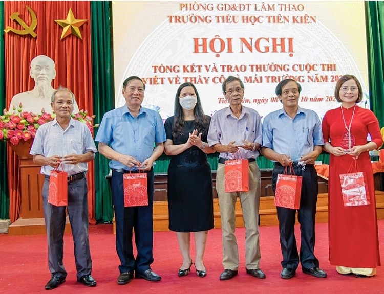 Trường Tiểu học Tiên Kiên: 30 năm xây dựng và phát triển Trường Tiểu học Tiên Kiên: 30 năm xây dựng và phát triển