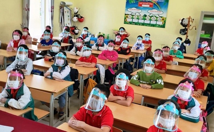 Trường Tiểu học Tiên Kiên: 30 năm xây dựng và phát triển Trường Tiểu học Tiên Kiên: 30 năm xây dựng và phát triển