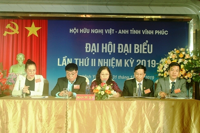 Ông Nguyễn Đức Thành được bầu là Chủ tịch Hội hữu nghị Việt – Anh tỉnh Vĩnh Phúc nhiệm kỳ 2019 – 2024 dai hoi hoi huu nghi viet anh tinh vinh phuc nhiem ky 2019 2024 thanh cong tot dep
