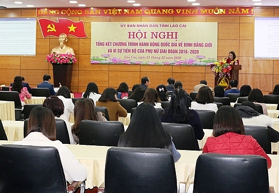 Lào Cai: tăng cường sự tham gia của phụ nữ vào các vị trí quản lý, lãnh đạo Lào Cai: tăng cường sự tham gia của phụ nữ vào các vị trí quản lý, lãnh đạo