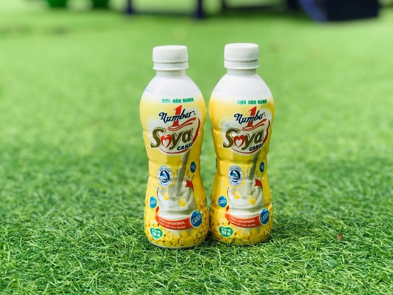 លេខ 1 Soya Calcium ក្នុងដបថ្មី នាំមកនូវភាពងាយស្រួលក្នុងការប្រើប្រាស់។