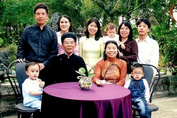 ជនបរទេសចាប់អារម្មណ៍នឹងរបៀបរស់នៅរបស់ជនវៀតណាម