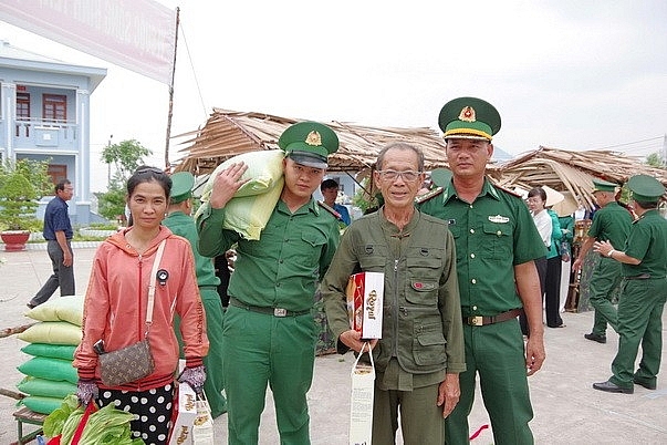 ប្រធានសម្ព័ន្ធអង្គការមិត្តភាពខេត្ត Ca Mau៖ ការងារកៀរគរជំនួយក្រៅរដ្ឋាភិបាលបរទេសនាំមកនូវផលប្រយោជន៍ជាក់ស្តែងជាច្រើនដល់សហគមន៍ រួមចំណែកដល់ការងារសន្តិសុខសង្
