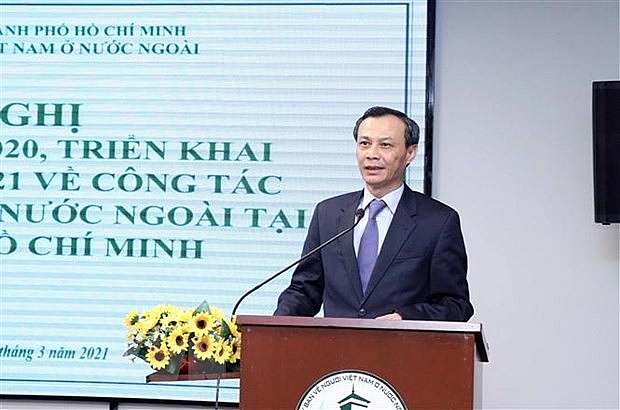 លោកឯកអគ្គរដ្ឋទូត Luong Thanh Nghi អនុប្រធានគណៈកម្មាធិការរដ្ឋទទួលបន្ទុកជនវៀតណាមនៅឯបរទេសនៃ ក្រសួងការបរទេស (រូបថត៖ VNA)