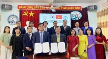សាកលវិទ្យាល័យវៀតណាមបានចុះហត្ថលេខាលើកិច្ចព្រមព្រៀងសហប្រតិបត្តិការអប់រំជាមួយសាកលវិទ្យាល័យកូរ៉េខាងត្បូង