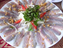 ត្រី Bong - ម្ហូបអាហារដ៏ឆ្ងាញ់ពិសាររបស់ជនជាតិ Tay នៅខេត្ត Yen Bai