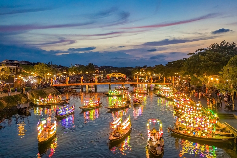 ខេត្ត Quang Nam អនុម័តលើគម្រោង «អភិរក្សនិងពង្រីកម្លៃបេតិកភណ្ឌវប្បធម៌ពិភពលោកនៃទីក្រុងបុរាណ Hoi An រហូតដល់ឆ្នាំ ២០៣០ ចក្ខុវិស័យដល់ឆ្នាំ ២០៣៥» ខេត្ត Quang Nam អនុម័តលើគម្រោង «អភិរក្សនិងពង្រីកម្លៃបេតិកភណ្ឌវប្បធម៌ពិភពលោកនៃទីក្រុងបុរាណ Hoi An រហូតដល់ឆ្នាំ ២០៣០ ចក្ខុវិស័យដល់ឆ្នាំ ២០៣៥»